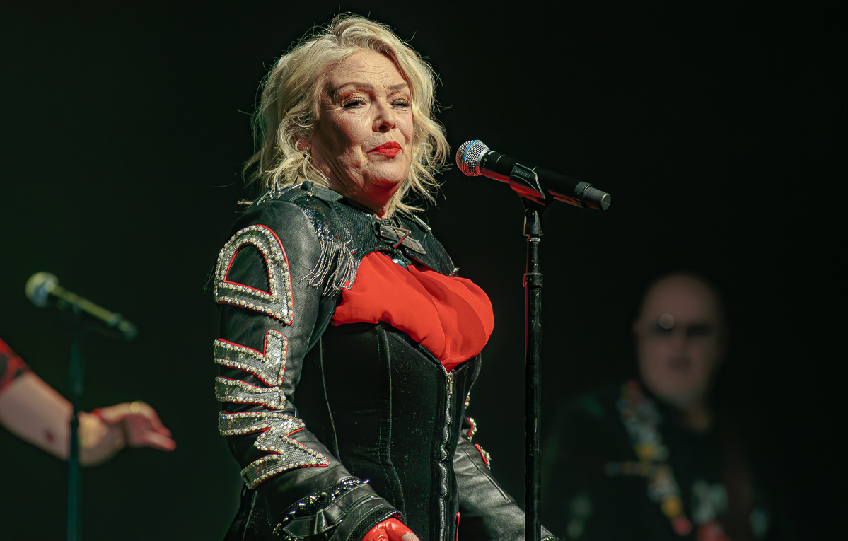 Kim Wilde sur la Scéne du Colisée de Roubaix le 11 Février 2024