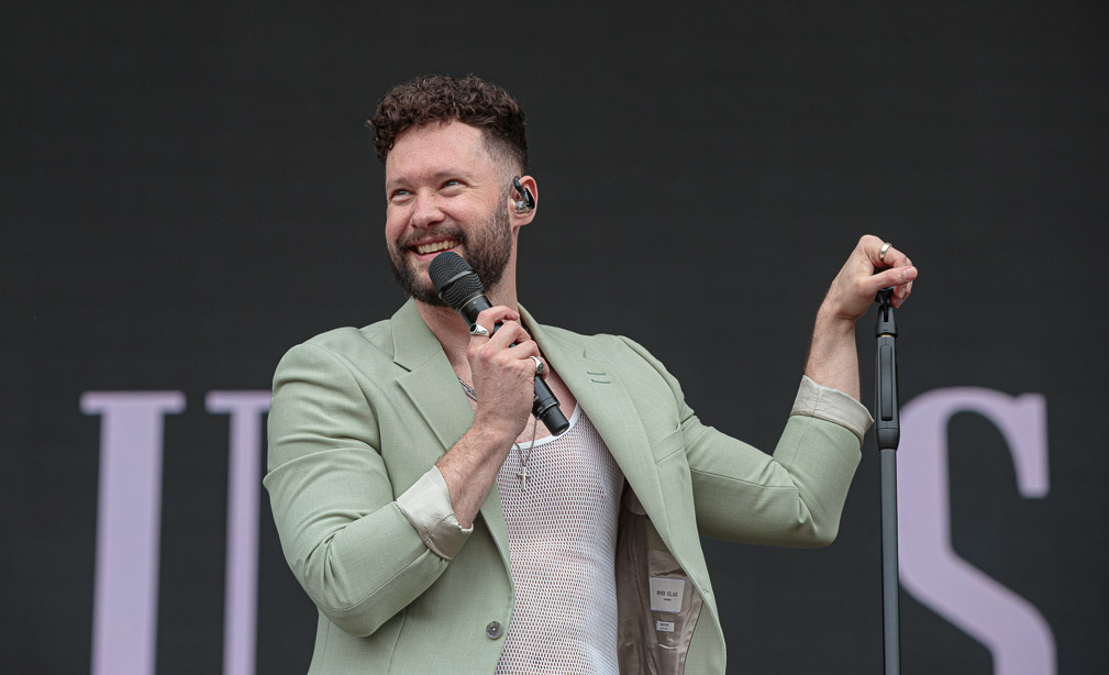 Calum Scott,  sur la scéne du Main Square Festival 2023 , né à Kingston-Upon-Hull, au nord de l'Angleterre, le 12 octobre 1988, se fait remarquer dans l'émission de télé-crochet Britain's Got Talent en 2015. Mais c'est avec son simple auto-produit « Dancing On My Own », qu'il enregistre et sort peu de temps après, en mars 2016, que le chanteur concrétise son potentiel artistique. La chanson connaît un immense succès, notamment grâce à un soutien viral sur les réseaux sociaux, et se classe n°2 au Royaume-Uni. Pas moins de 34 pays l'intègrent également dans leurs meilleures ventes de simples, dont six où il est classé numéro un (n°15 aux États-Unis). S'il avoue avoir été « surpris par la portée de la chanson », le chanteur anglais décide de passer à l'étape suivante, à savoir l'élaboration d'un premier album. Intitulé Only Human, celui-ci paraît en mars 2018 avec pour titre porteur « What I Miss Most ».